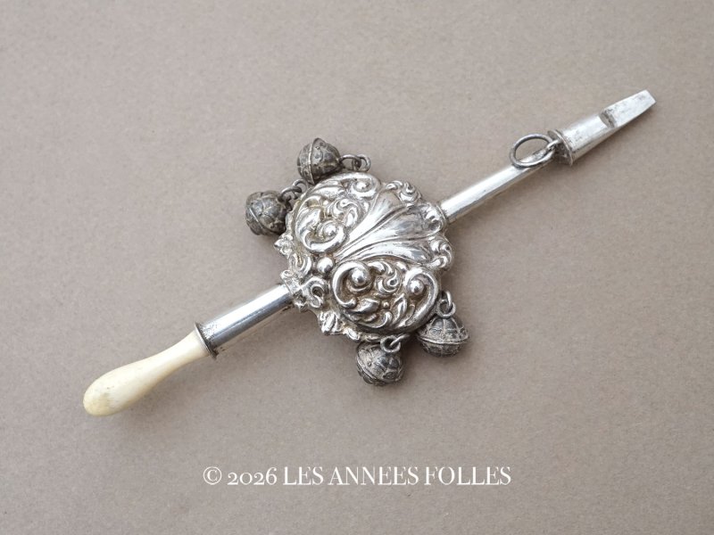 画像1: ＊蚤の市＊19世紀 ナポレオン3世時代 アンティーク ラトル シルバー製