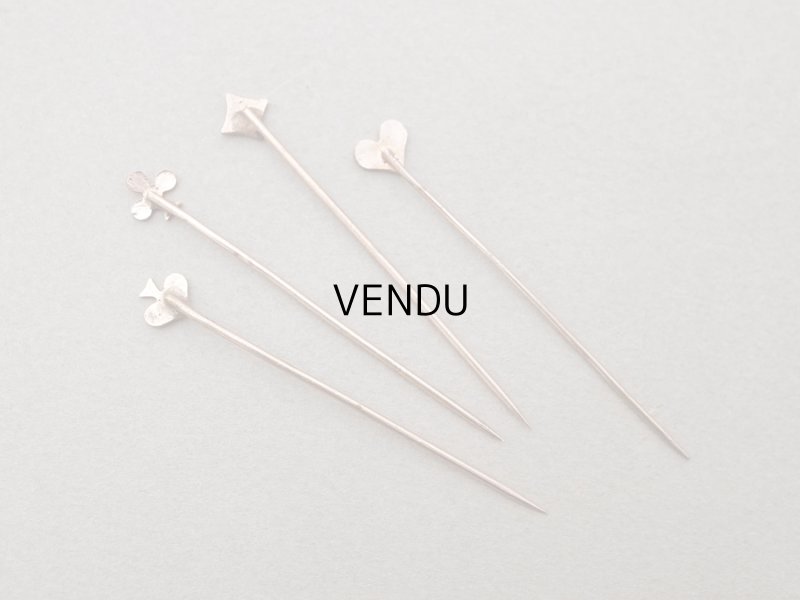 画像3: 1900年頃 アンティーク トランプ柄 エパングル 4ピースのセット