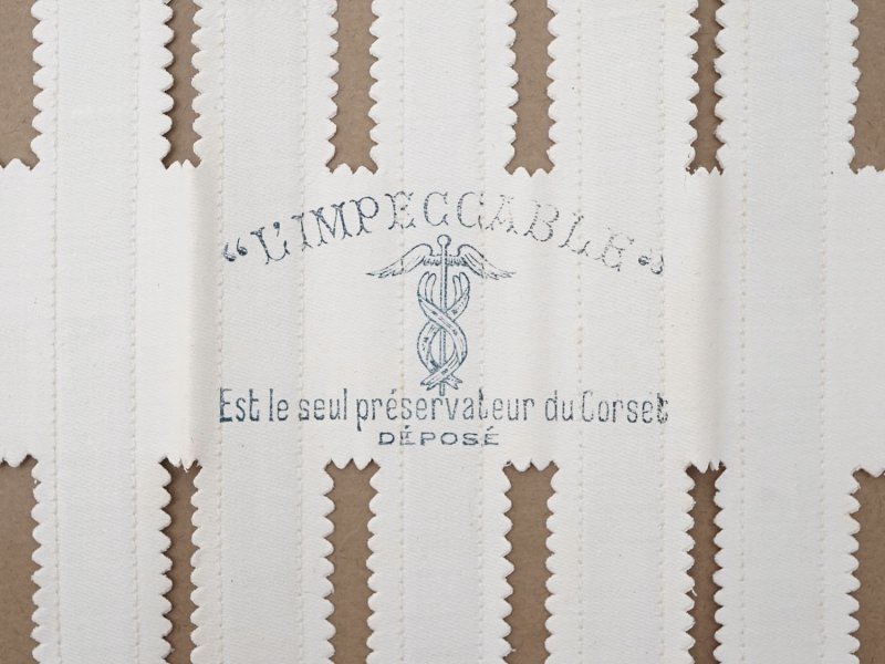 画像2: 未使用 新品同様 1900年代 アンティーク コルセットのパーツ