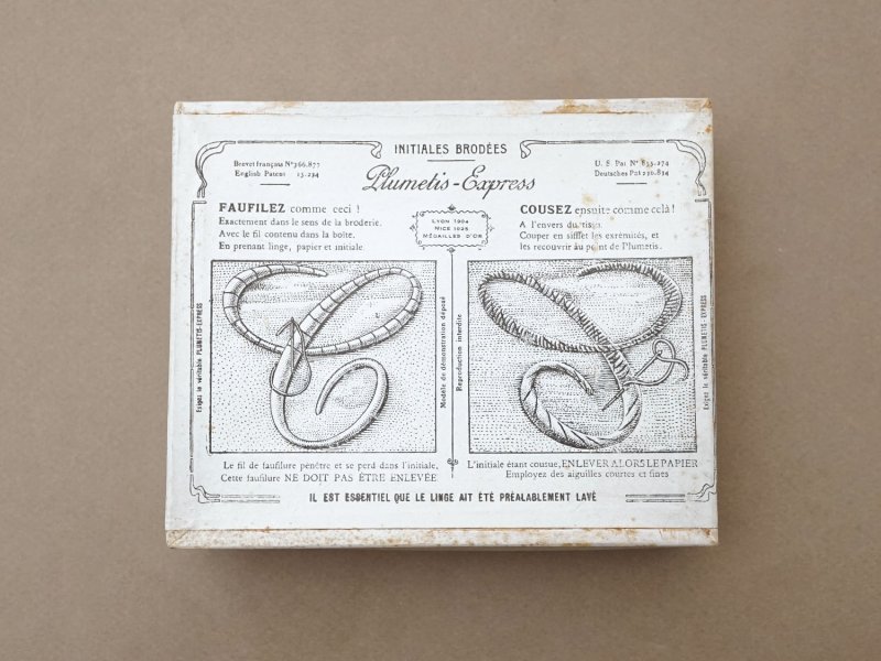画像2: 1900年頃 アンティーク 箱入り イニシャルシート モノグラム 3シート【E】-N°5- INITIALES BRODEES PLUMETIS-EXPRESS
