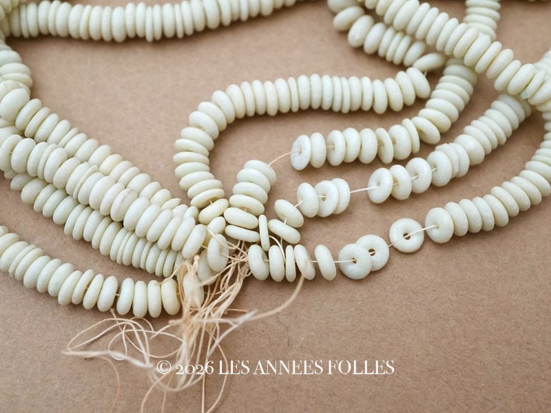 画像1: アンティーク ゼラチン製  スフレ スパンコール シルバーグリーン 4mm 約1200ピース  COL 4