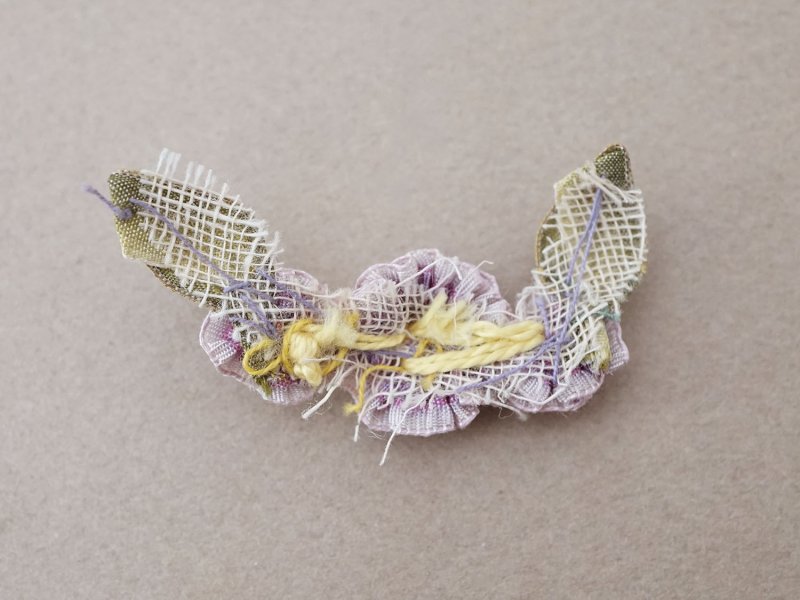 画像5: アンティーク シルク製 小さなロココモチーフ 紫色