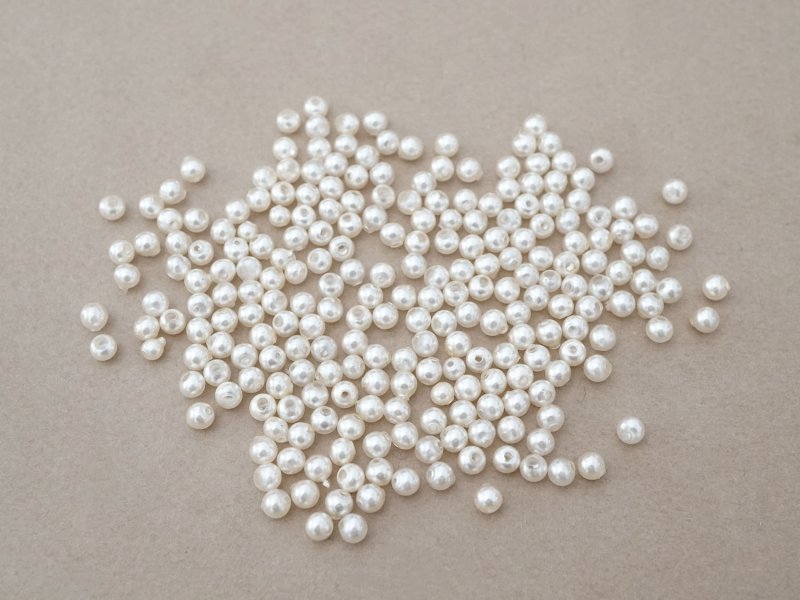 画像2: 1920年頃 アンティーク スフレビーズ フェイクパール 4.5mm 約230ピース 吹きガラス製 ビーズ