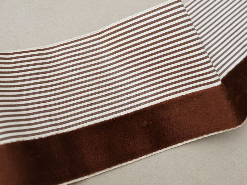 画像2: 1900年頃 アンティーク シルク製 リボン ストライプ ブラウンのベルベット  2.4m