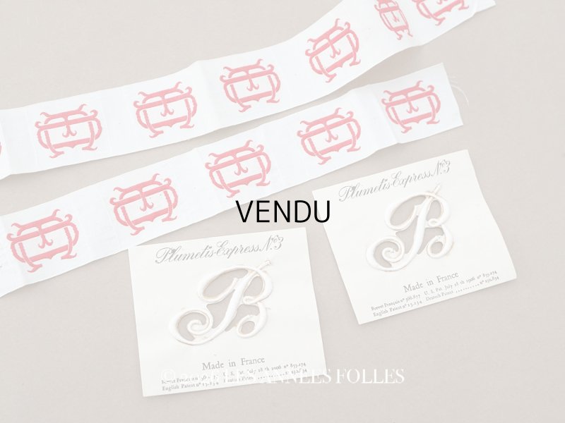 画像1: ＊蚤の市セット＊アンティーク イニシャルシート＆イニシャルテープのセット