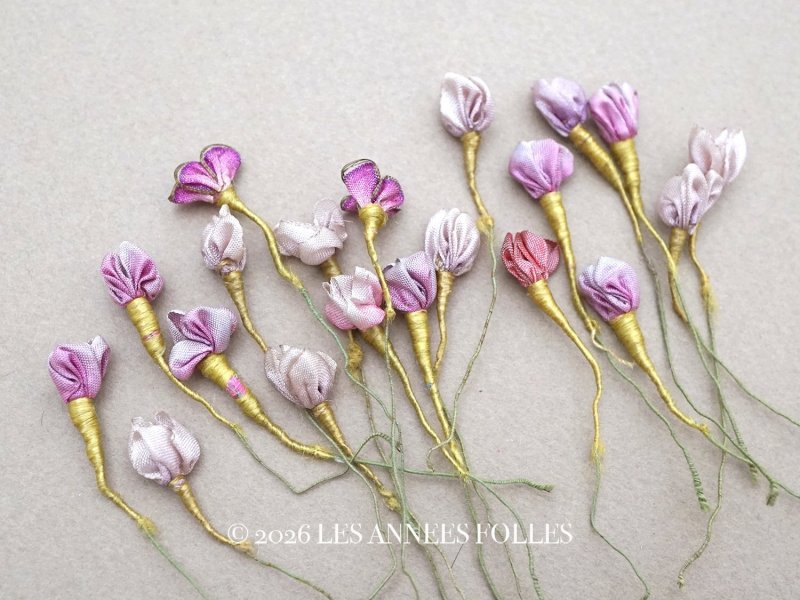 画像1: 19世紀末 アンティーク シルク製 小さなロココモチーフ 20点セット