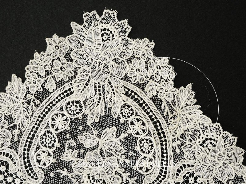 画像9: アンティーク ポワンドガーズ  結婚式のハンカチ 【JM】イニシャル刺繍入り【ポワン・ド・ガーズ】 