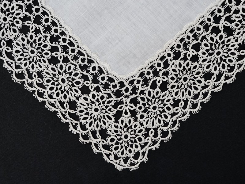 画像7: アンティーク タティングレースのハンカチ 