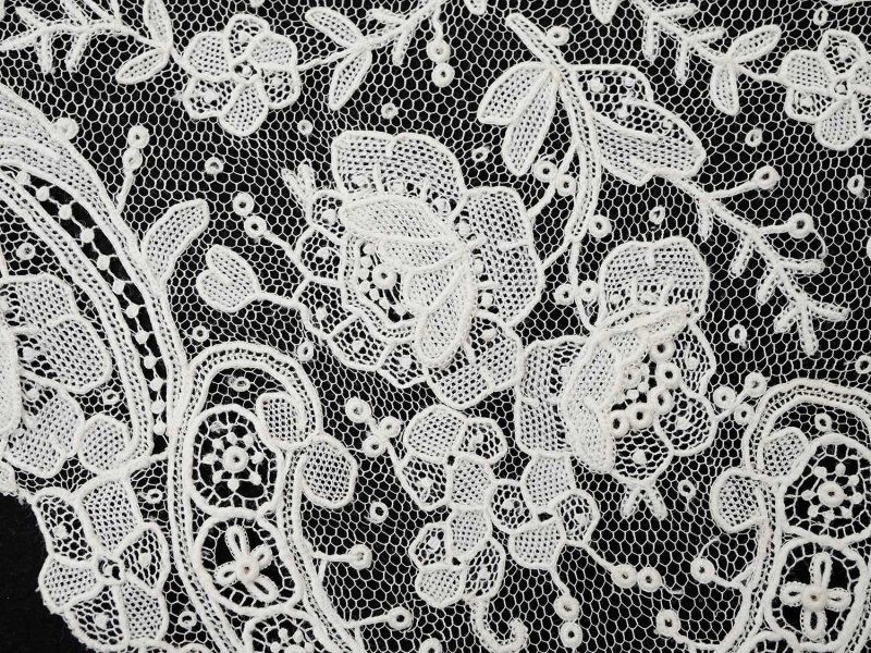 画像8: アンティーク ポワンドローズ  結婚式のハンカチ 【MV】イニシャル刺繍入り 【ポワン・ド・ローズ】　【ポワン・ド・ガーズ】 