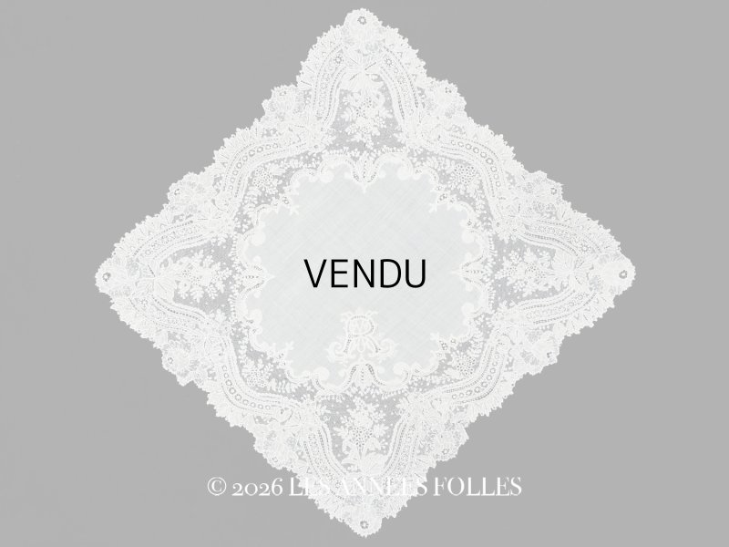 画像1: アンティーク ポワンドガーズ  結婚式のハンカチ 【RM】イニシャル刺繍入り【ポワン・ド・ガーズ】 