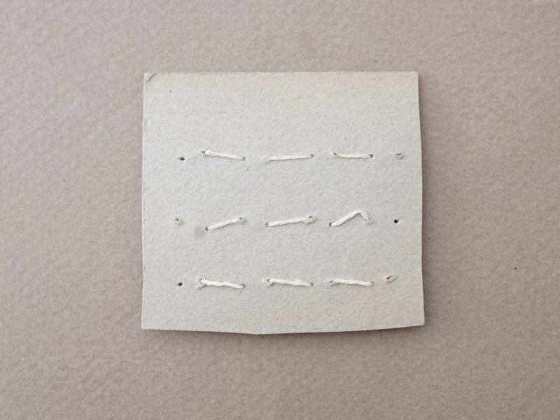 画像3: アンティーク シルク製 くるみボタン 6.5mm ダークブルー 11ピースのセット 