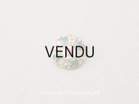 アンティーク エナメルボタン 薔薇 ハンドペイント グリーン & ゴールドレリーフ 13mm