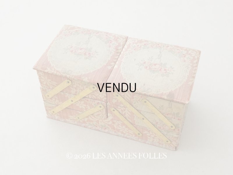 画像1: アンティーク 薔薇の花かごのメダイヨン カルトナージュボックス 裁縫箱