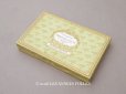 画像1: 1900年頃 アンティーク チョコレートボックス お菓子箱 CHOCOLATS FANTAISIES - CONFISERIE DU CHIEN QUI SAUTE PARIS - (1)