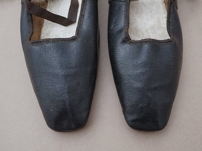 画像4: 19世紀初頭 アンティーク シューズ 黒