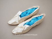 ＊蚤の市＊1900年頃 アンティーク ウェディングシューズ オフホワイトのシルクサテン 