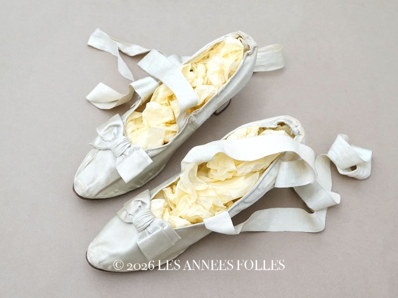 画像1: 1900年頃 アンティーク ウェディング シューズ パウダーブルー