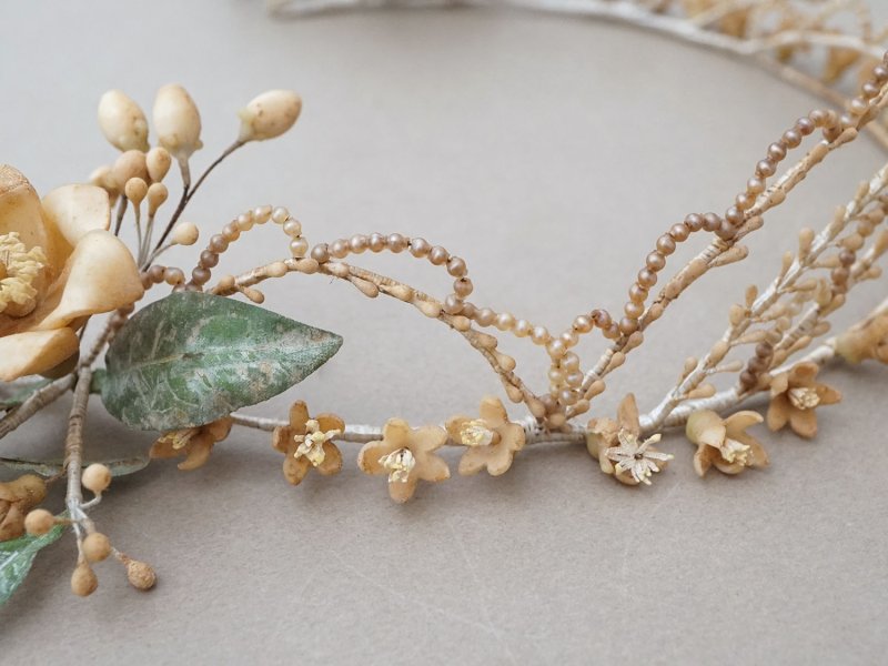 画像8: ＊蚤の市＊アンティーク ワックスフラワーのティアラ ウェディング