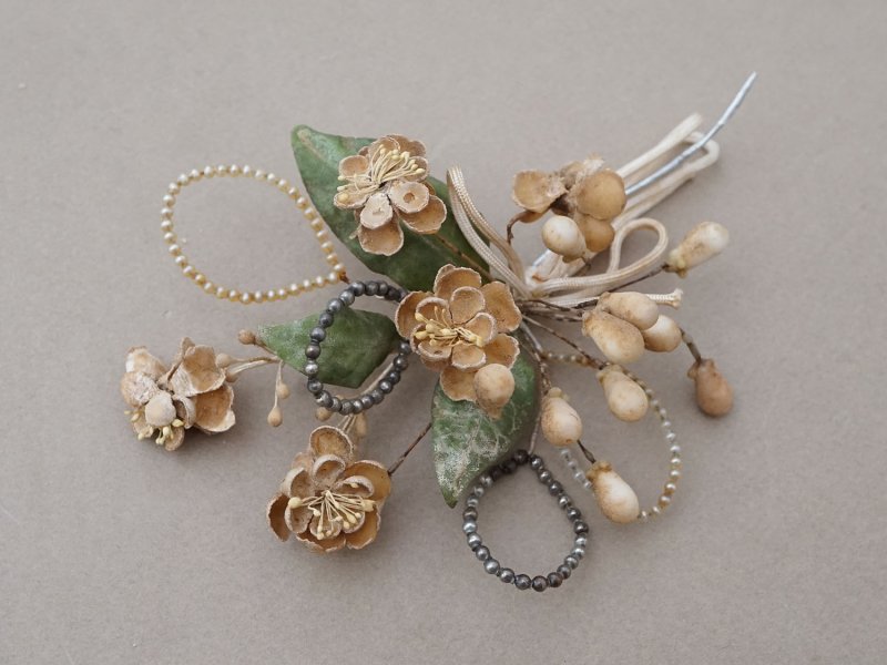 画像8: ＊蚤の市＊アンティーク パールとワックスフラワーのティアラ & ブローチのセット ウェディング 