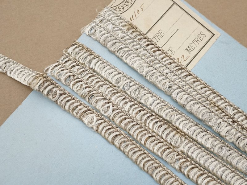画像4: アンティーク  トリム フリンジ ホワイトシルバー 9mm幅
