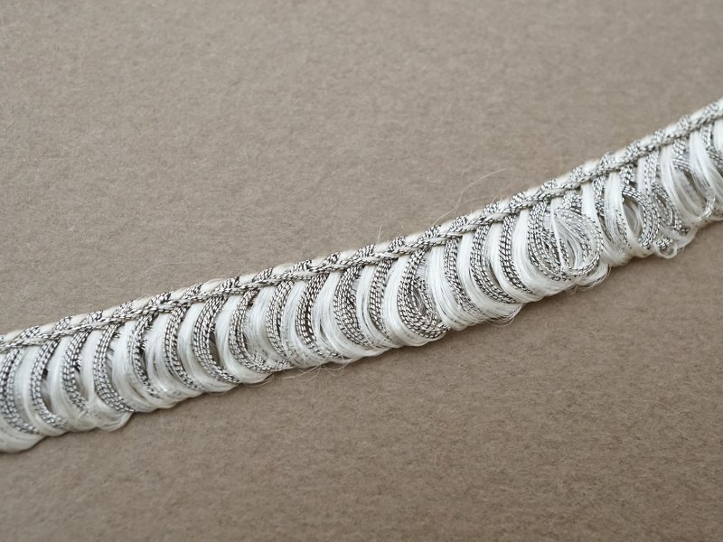画像2: アンティーク  トリム フリンジ ホワイトシルバー 9mm幅