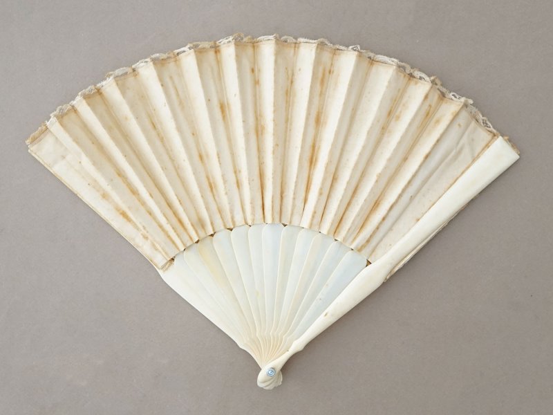 画像2: ＊蚤の市＊19世紀末 アンティーク レースのファン　