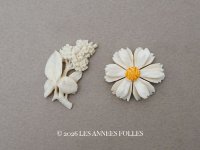 ＊蚤の市セット＊アンティーク 手彫り 花のモチーフ 2点セット イボワリヌ