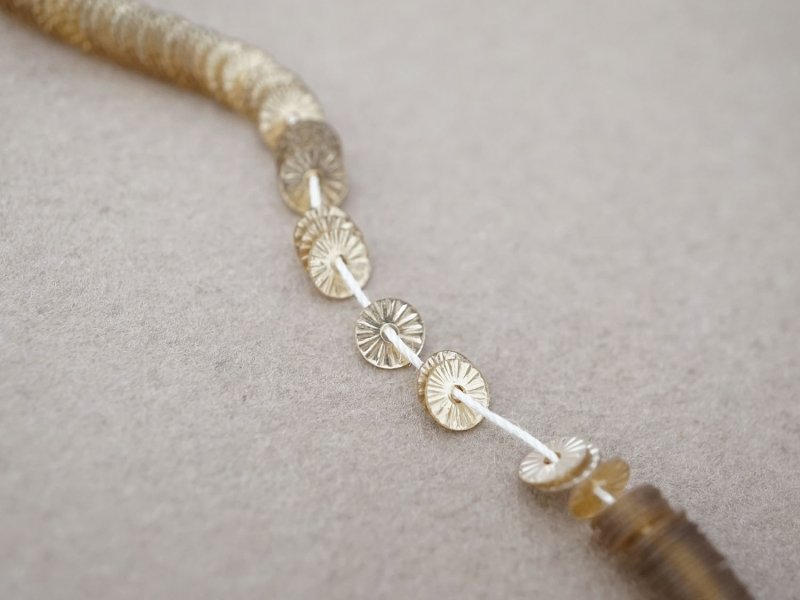 画像2: アンティーク ゼラチン製  スパンコール ソレイユ 4mm シルバー & シャンパンゴールド  ダブルフェイス