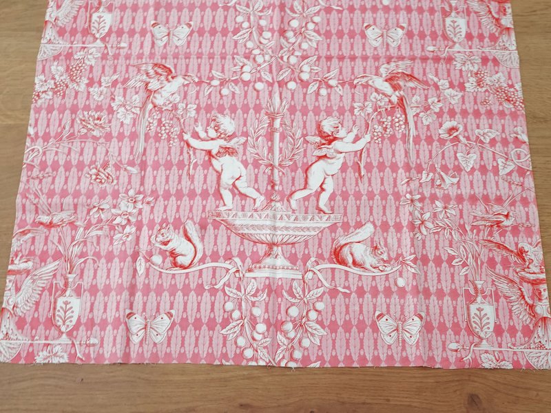 画像7: 未使用 1900年頃 アンティーク 天使＆栗鼠＆蝶々 コットン製ファブリック  200×78cm