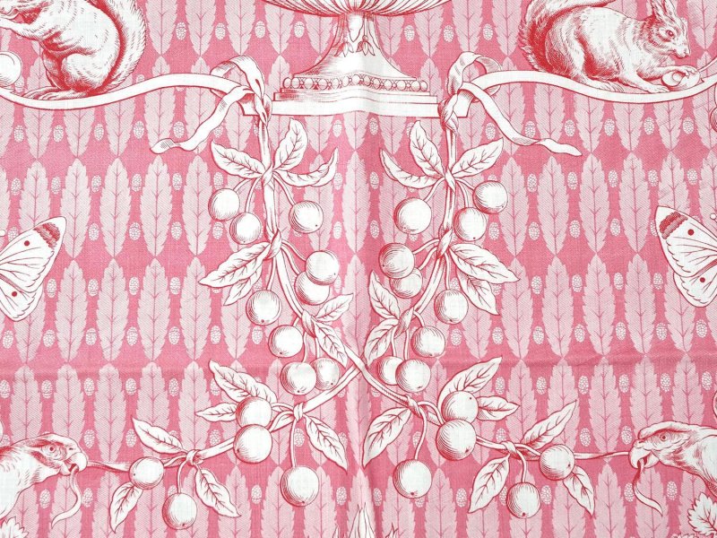 画像14: 未使用 1900年頃 アンティーク 天使＆栗鼠＆蝶々 コットン製ファブリック  200×78cm