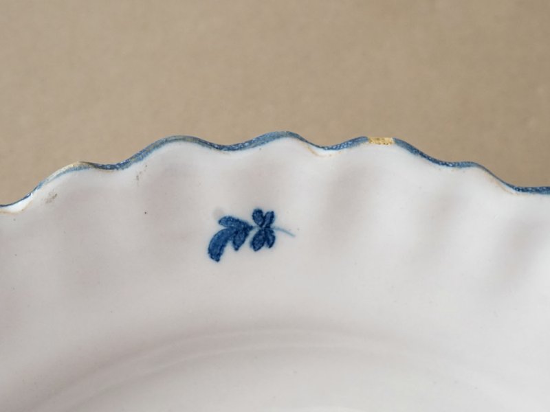 画像4: ＊蚤の市＊18世紀 アンティーク プレート ムスチエ ムスティエ 小花柄