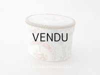 アンティーク 薔薇の花かごのメダイヨン カルトナージュボックス サックスブルー