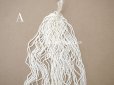 画像5: アンティーク 極小 パールホワイトのシードビーズ 1cm=10粒 47〜50g (5)