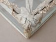 画像4: アンティーク 大きなジュエリーボックス ペールブルー リボン＆レース ガラスケース 20×20×7.5cm (4)