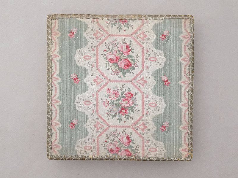 画像2: 1900年頃 アンティーク 薔薇模様　カルトナージュボックス 