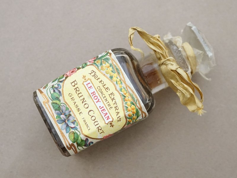 画像7: 1900年頃 アンティーク 未開封 パフュームボトル 鈴蘭＆薔薇＆菫＆ミモザ TRIPLE EXTRAIT LE ROI JEAN - BRUNO COURT GRASSE -