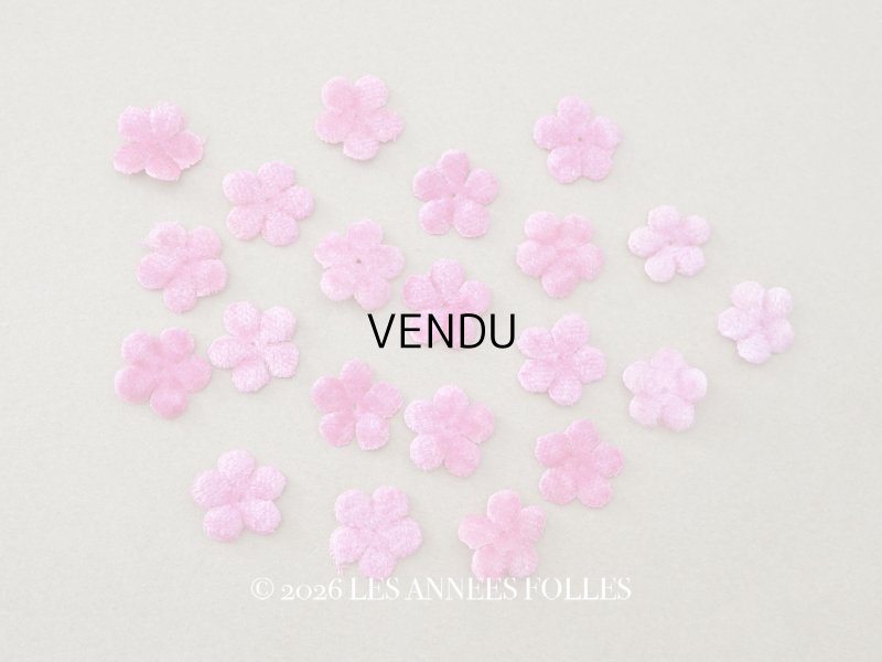 画像1: アンティーク ベルベットの布花 ピンク 21ピースのセット 15mm
