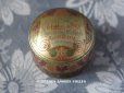 画像1: 1900年代 アンティーク ワセリン缶 ニースの菫 CREME DE VASELINE VIOLETTES DE NICE - PARFUMERIE MODERNE ALEXIS BIETTE - (1)