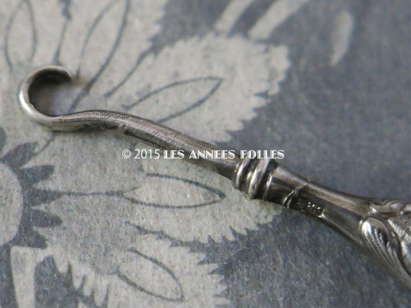 画像7: アンティーク  英国製 シルバー製 天使の小さなかぎ針 シャトレーヌ用 