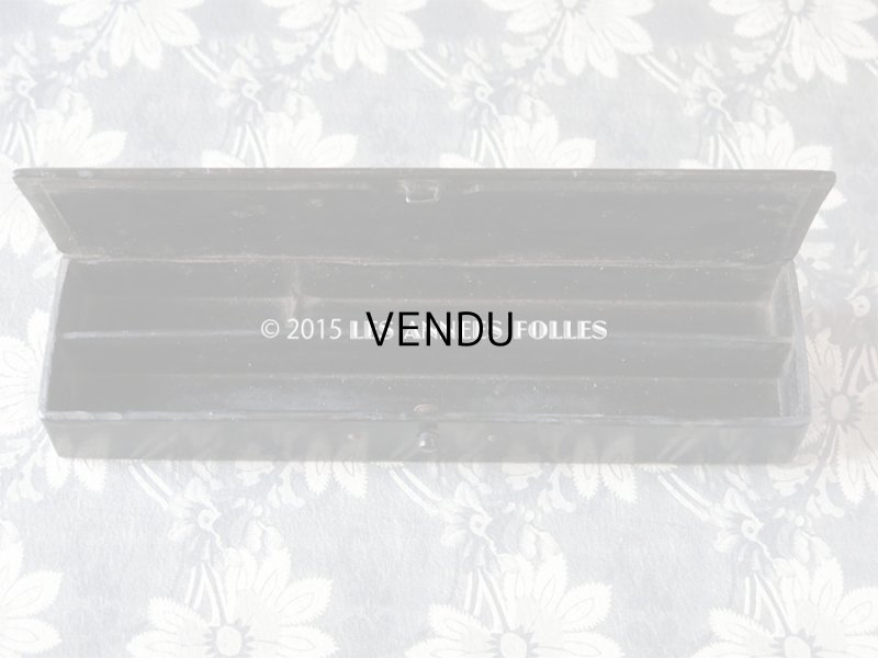 画像10: 19世紀末 アンティーク 白百合のペンケース PLUMES & CRAYONS