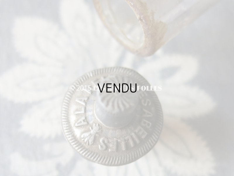 画像7: 1858年 アンティーク パフュームボトル 香水瓶 EAU DE COLOGNE DE LA REINE DES ABEILLES -VIOLET-