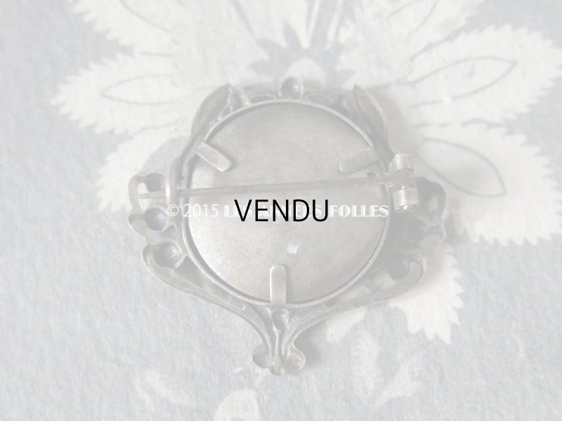 画像5: アンティーク フォトフレームのブローチ 鈴蘭