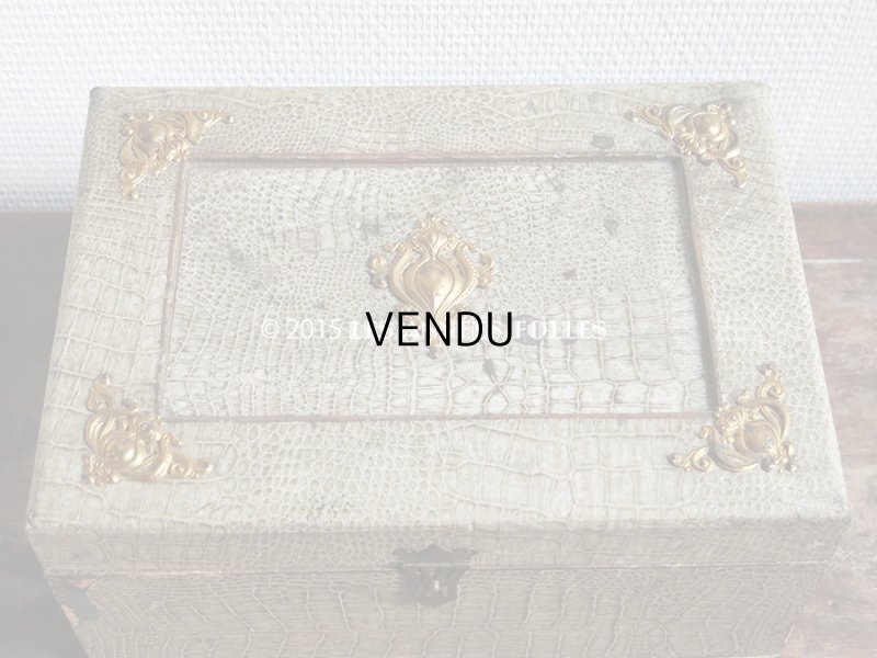 画像2: ＊蚤の市＊19世紀末 アンティーク 大きな裁縫箱 引き出し付き メルスリーの木箱