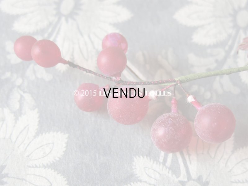 画像4: 19世紀末 アンティーク  木の実のコサージュ 吹き硝子製