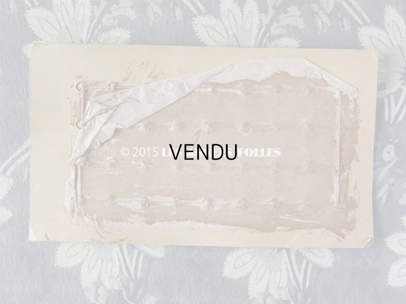 画像3: 19世紀 アンティーク シルク製 小さな くるみボタン 薄紫 7.5mm 36ピース