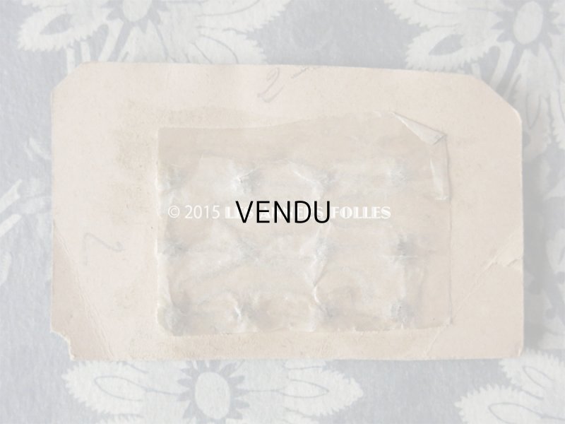 画像3: 19世紀 アンティーク シルク製 小さな くるみボタン  7mm  クリームイエロー&パールブルー 12ピース