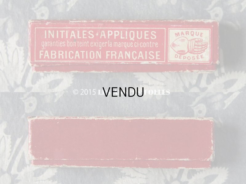 画像6: 1900年代 アンティーク 硝子の蓋の紙箱入り イニシャルテープ