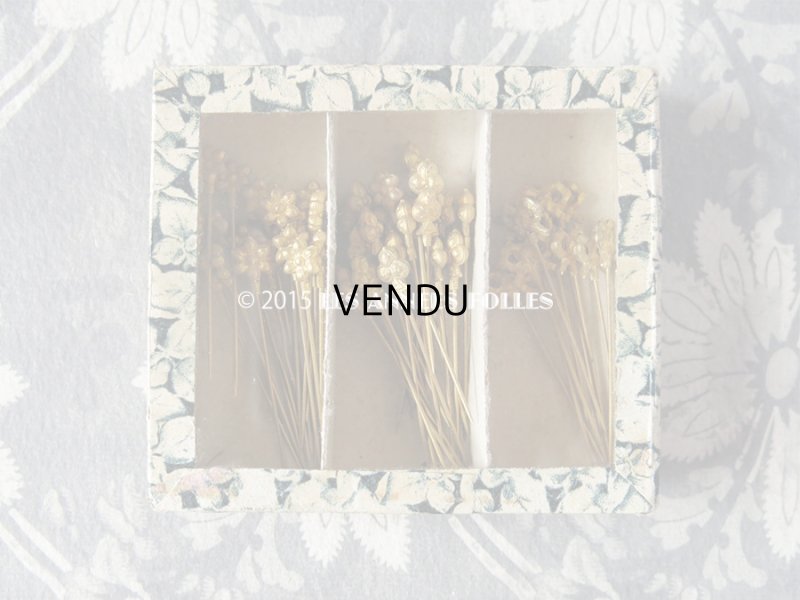 画像3: アンティーク リボン＆花＆クロバー型 エパングル入り 硝子の蓋の紙箱 