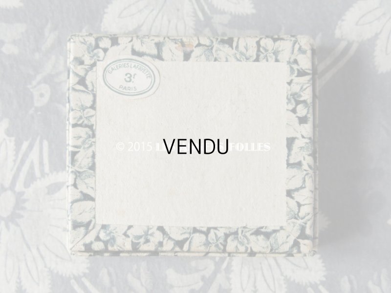 画像4: アンティーク リボン＆花＆クロバー型 エパングル入り 硝子の蓋の紙箱 