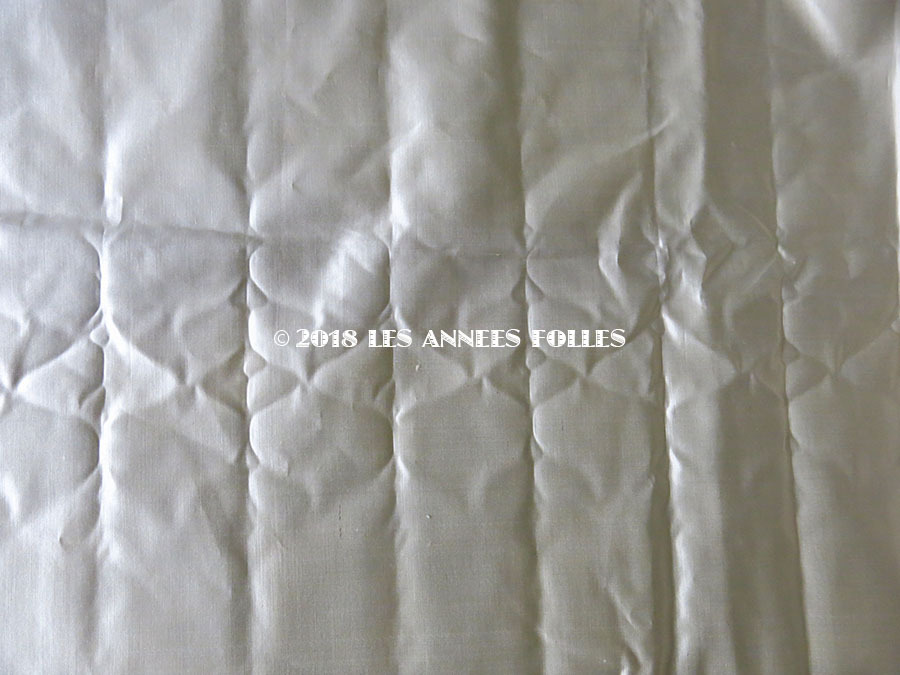 19世紀末 アンティーク シルク製サテン生地 ファブリック アイボリー 60×195cm : LES ANNEES FOLLES